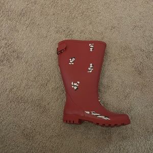 Rain boots